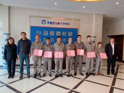 喜報！恭喜我司李繼明等8位員工獲得2019年度“首席技工”榮譽