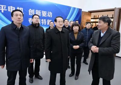 【轉(zhuǎn)自2023年12月23日今日浙江微信公眾號(hào)】易煉紅赴湖州調(diào)研經(jīng)濟(jì)社會(huì)發(fā)展情況：以?shī)^進(jìn)姿態(tài)推動(dòng)高質(zhì)量發(fā)展取得新成效